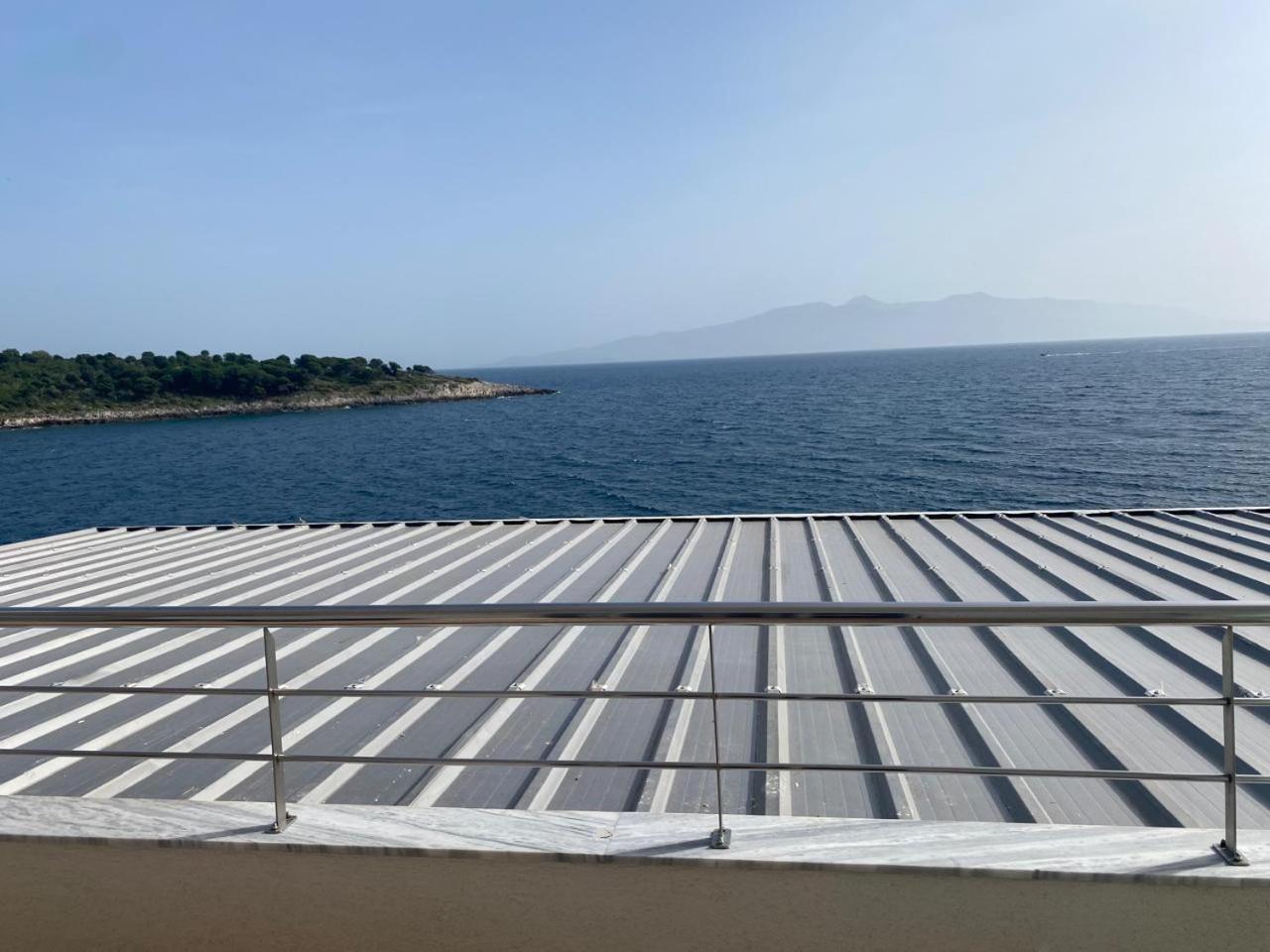 Sea Breeze Villa Саранда Екстер'єр фото